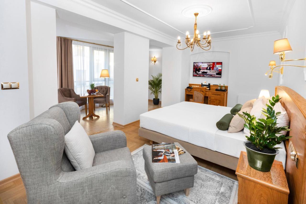 Ventus Rosa Boutique Aparthotel Krakow Bagian luar foto